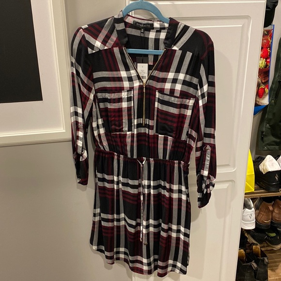 Dynamite Small Plaid Dress NWT - Picture 1 of 5
